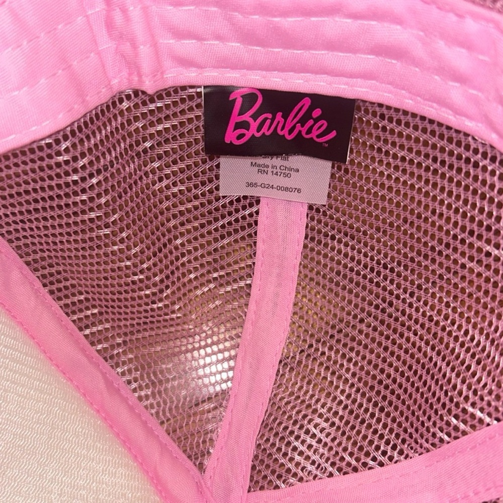 NWOT Barbie Soft Cotton Women's Cap with Curved Brim One Size Adjustable - Picture 4 of 6